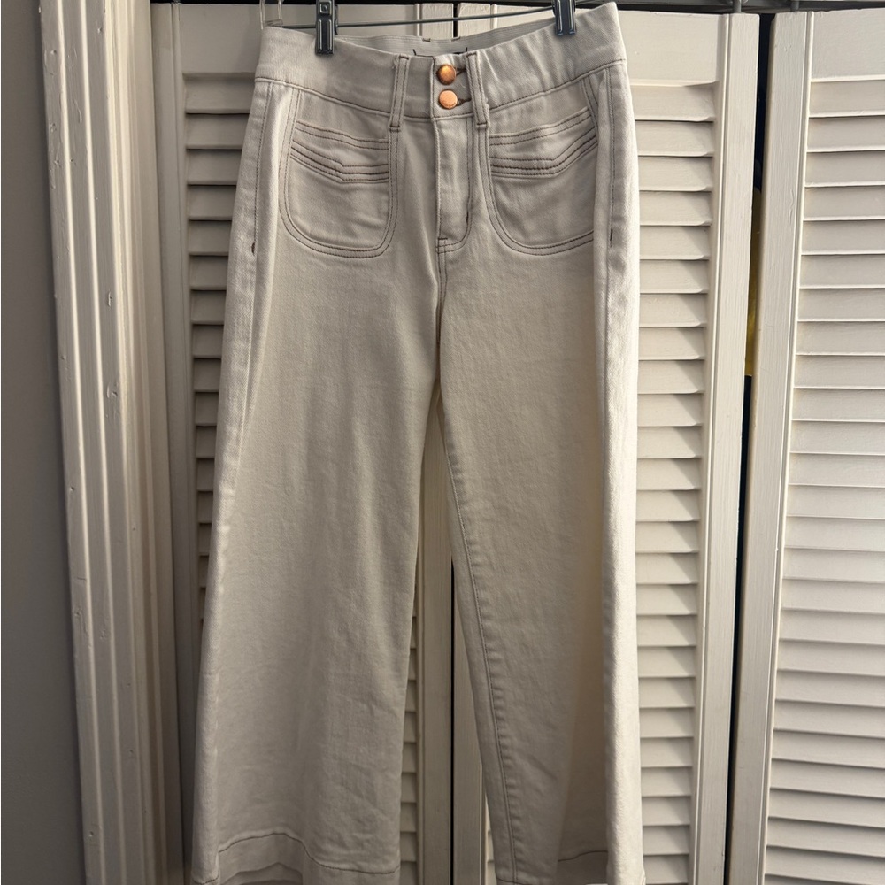 Elegant White Wide Leg Flare Jeans